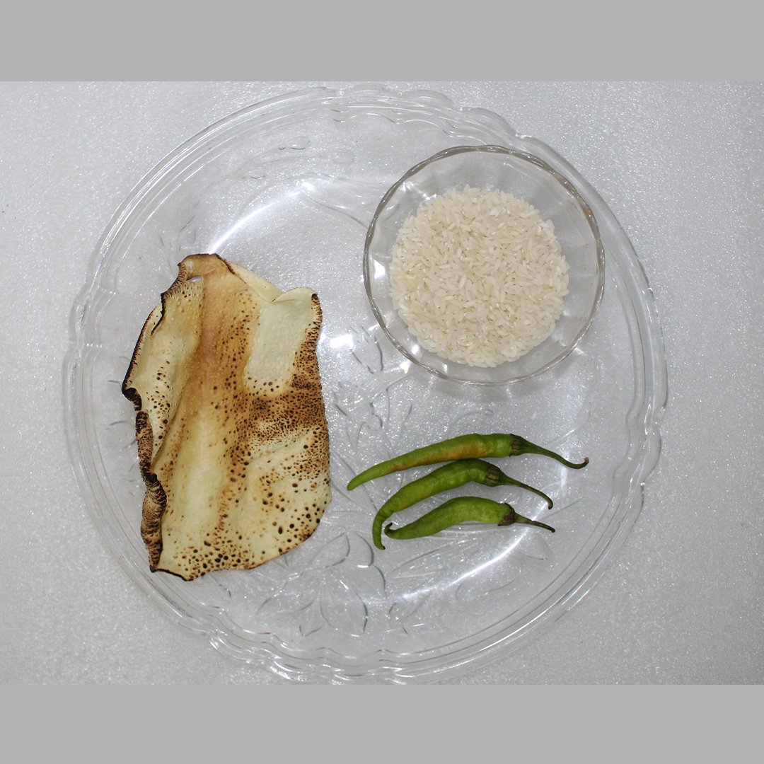 ચોખા - લીલા મરચા ખીચીયા પાપડ (20pcs)-તીખાશ પ્રેમીઓનું મનપસંદ પાપડ! - Image 2